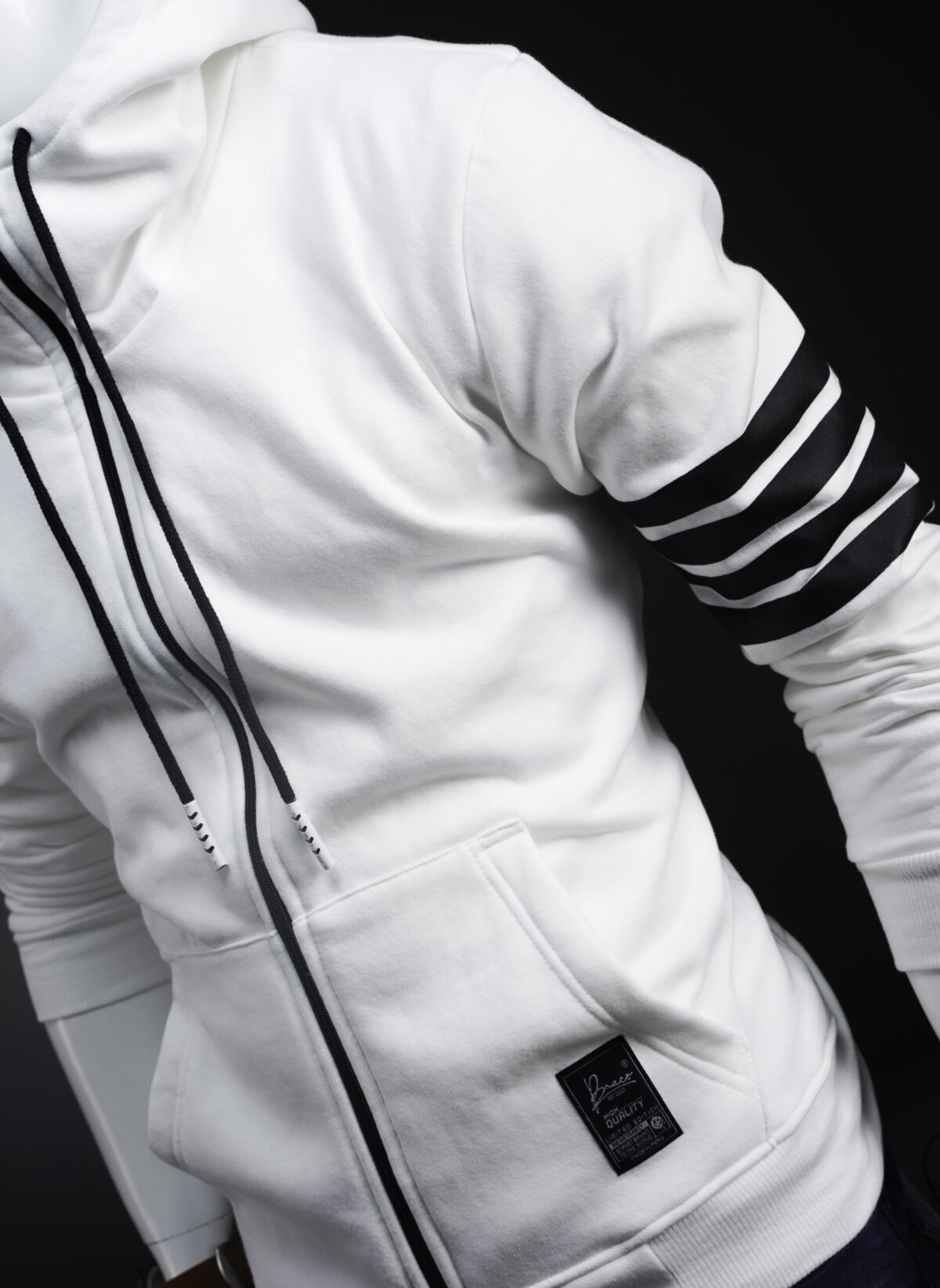 POLERA HOODIES - Imagen 4