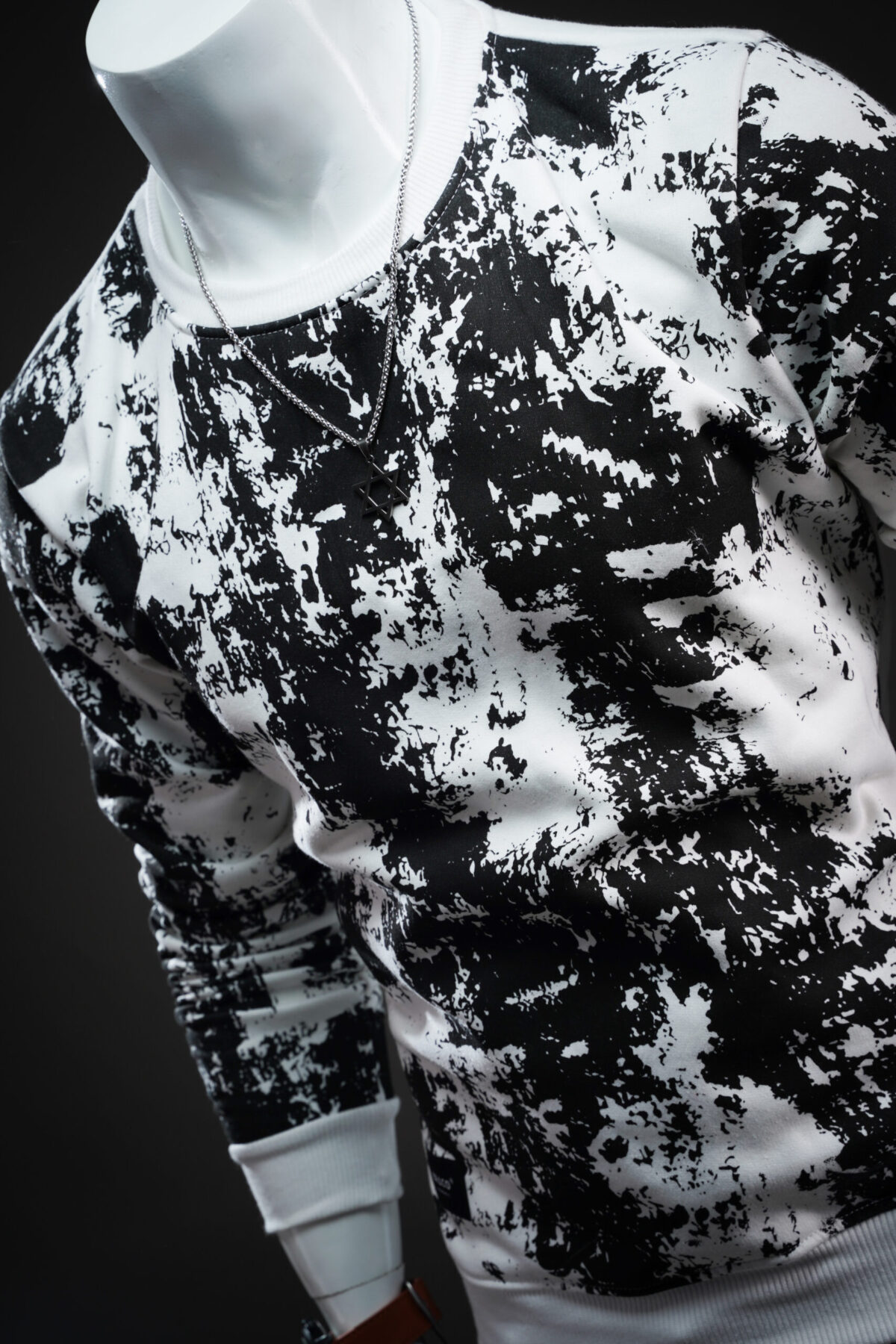POLERA AXEL - Imagen 3